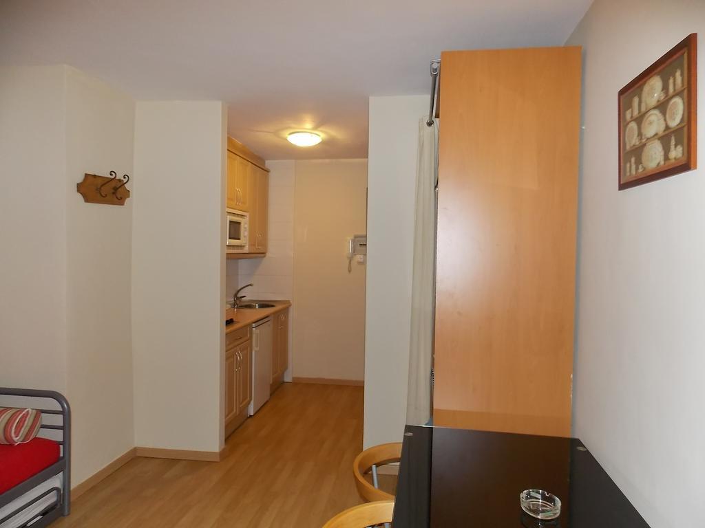 Apartamentos Fidalgo Sandiniés Δωμάτιο φωτογραφία